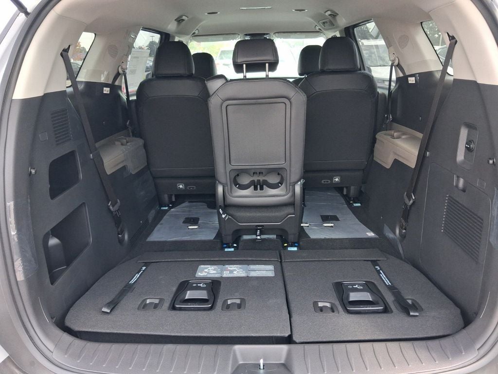 2027 Kia Carnival LXS