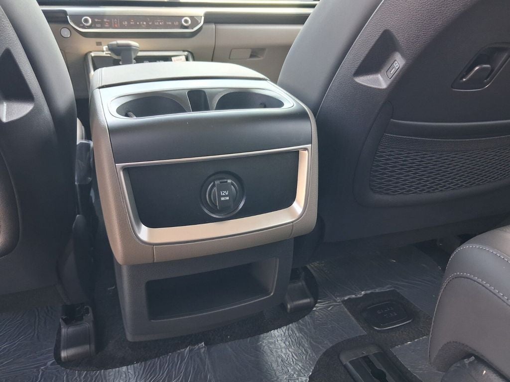 2027 Kia Carnival LXS