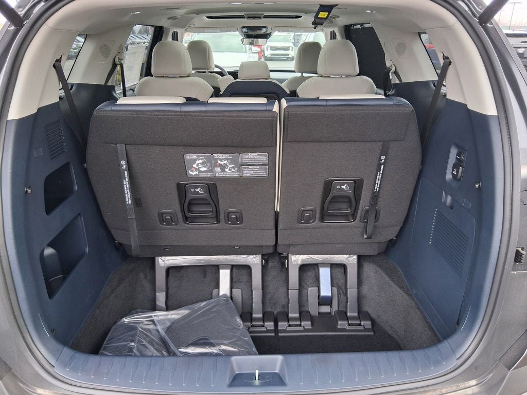 2026 Kia Carnival Hybrid SX